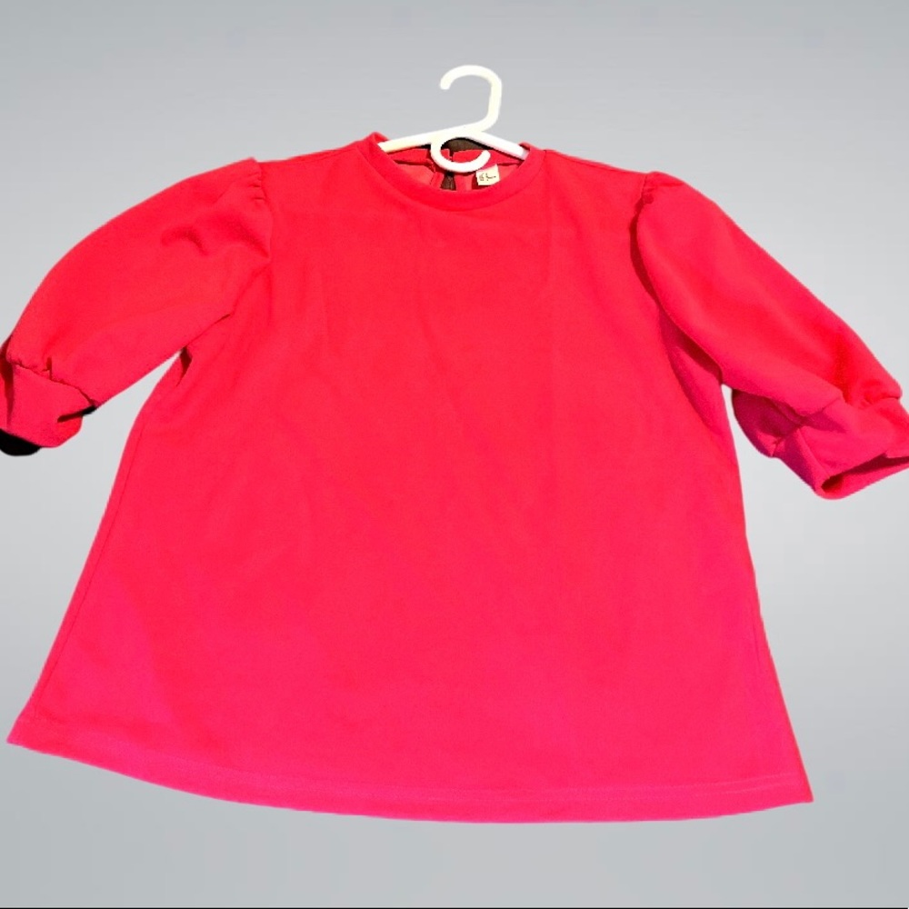 Size small Hot Pink half sleeve blouse
